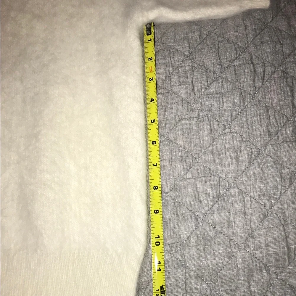 🌷NWT Michael Kors short sleeve sweater🌷 - Picture 8 of 15